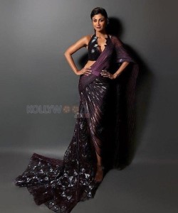 Bollywood Actress Shilpa Shetty Fashion Photos