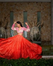 Bollywood Actress Shilpa Shetty Sexy Photoshoot Stills