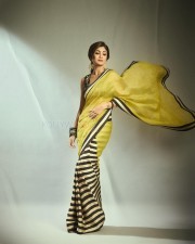 Bollywood Actress Shilpa Shetty in Mustard Saree Photoshoot Pictures 03