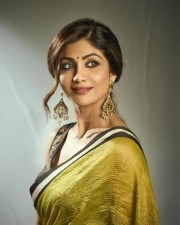 Bollywood Actress Shilpa Shetty in Mustard Saree Photoshoot Pictures 04