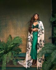 Bollywood Diva Shilpa Shetty in an Emerald Green Bralette and Maxi Skirt Photos 03
