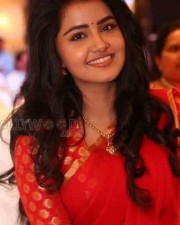 Cute Actress Anupama Parameshwaran Pictures