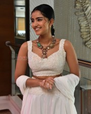 Cute Anupama Parameswaran at Karthikeya 2 Press Meet Photos 13