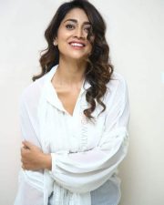 Cute Shriya Saran at Gamanam Success Meet Event Photos 17