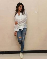 Cute Shriya Saran at Gamanam Success Meet Event Photos 31 Cute Shriya Saran at Gamanam Success Meet Event Photos 31