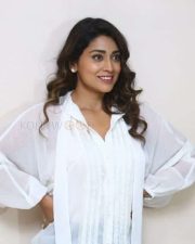 Cute Shriya Saran at Gamanam Success Meet Event Photos 42 Cute Shriya Saran at Gamanam Success Meet Event Photos 42