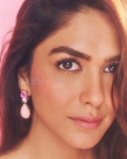 Dazzling Actress Mrunal Thakur in a Pink Crystal Embellished Mini Dress Photos 01 Dazzling Actress Mrunal Thakur in a Pink Crystal Embellished Mini Dress Photos 01