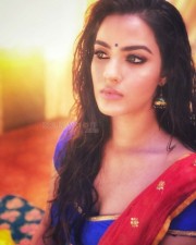 Ee Maya Peremito Heroine Kavya Thapar Sexy Photos