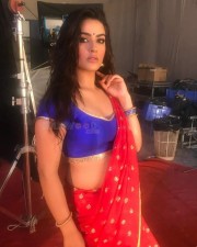 Ee Maya Peremito Heroine Kavya Thapar Sexy Photos