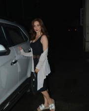 Elli AvrRam 43 Elli Avram Spotted At Bandra Photos