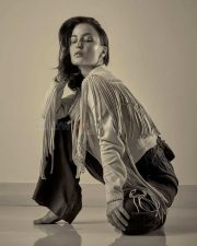 Ganapath Part 1 Movie Actress Elli Avram Photoshoot Stills 04