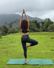 Glowing Actress Pragya Jaiswal in a Black Sports Bra and Leggings Photos 05 Glowing Actress Pragya Jaiswal in a Black Sports Bra and Leggings Photos 05