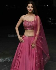 Gorgeous Actress Vedhika Photos