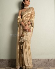 Gorgeous Shilpa Shetty in a Gold Tissue Saree Photoshoot Pictures 01