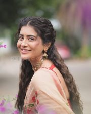 Graceful Actress Rashi Singh in a Floral Print Saree Photos 01