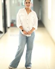 Heroine Kavya Thapar at Viswam Movie Success Meet Pictures 41 Heroine Kavya Thapar at Viswam Movie Success Meet Pictures 41