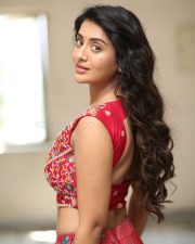Heroine Rashi Singh at Paanch Minar Press Meet Photos 27