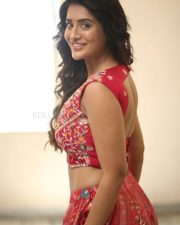 Heroine Rashi Singh at Paanch Minar Press Meet Photos 29