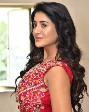Heroine Rashi Singh at Paanch Minar Press Meet Photos 50