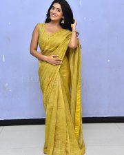 Heroine Rashi Singh at Raju Gani Saval Movie Press Meet Pictures 10