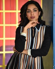 Heroine Sobhita Dhulipala at Major Movie Interview Photos 24