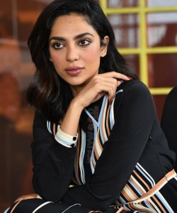 Heroine Sobhita Dhulipala at Major Movie Interview Photos 47