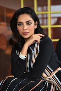 Heroine Sobhita Dhulipala at Major Movie Interview Photos 47