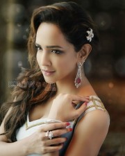 Lakshmi Manchu 37 Lakshmi Manchu New Photos