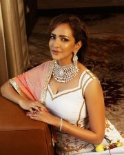 Lakshmi Manchu 31 Lakshmi Manchu New Photos
