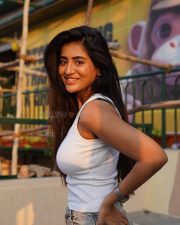 Magnetic Rashi Singh in a White Ribbed Knit Crop Top with Denim Jeans Photos 02