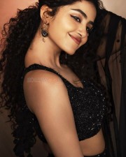 Malayalam Actress Anupama Parameswaran Sexy in Black Saree Photos 02