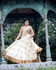 Mallu Actress Anupama Parameswaran Photos