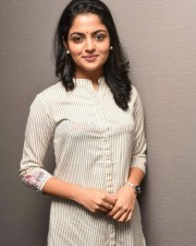 Meda Meeda Abbayi Movie Heroine Nikhila Vimal Photos