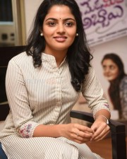 Meda Meeda Abbayi Movie Heroine Nikhila Vimal Photos