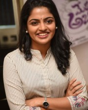 Meda Meeda Abbayi Movie Heroine Nikhila Vimal Photos