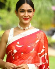 Mrunal Thakur at Sita Ramam Movie Song Launch Pictures 05 Mrunal Thakur at Sita Ramam Movie Song Launch Pictures 05