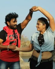 Naan Vera Mathiri Movie Pictures