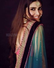 Nutan S Granddaughter Pranutan Bahl Photos