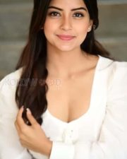 PT Sir Movie Actress Kashmira Pardeshi Sexy Photos 02