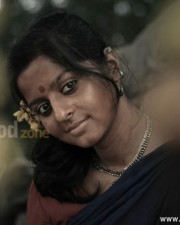 Vedhika 29 Paradesi Movie Vedhika Pictures