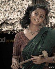 Vedhika 28 Paradesi Movie Vedhika Pictures