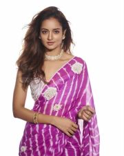 Petite Cute Shanvi Srivastava Saree Pictures 10