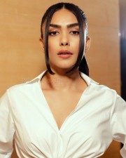 Pippa Movie Heroine Mrunal Thakur Stylish Photos 01 Pippa Movie Heroine Mrunal Thakur Stylish Photos 01