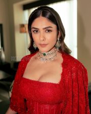 Resplendent Mrunal Thakur Cleavage in a Red Embellished Lehenga Photos 01 Resplendent Mrunal Thakur Cleavage in a Red Embellished Lehenga Photos 01