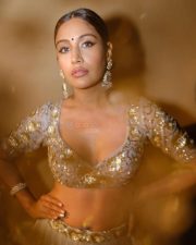 Royal Beauty Surbhi Chandna in Ethnic Lehenga Photos 04