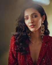 Sexy Neha Shetty in a Red Suit Photos 01