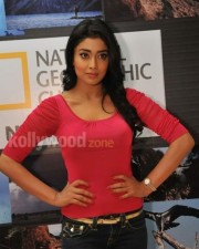 Sexy Shriya New Pictures