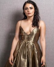 Shiddat Actress Radhika Madan Photos 02