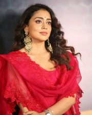 Shriya Saran at Gamanam Movie Press Meet Pictures 01 Shriya Saran at Gamanam Movie Press Meet Pictures 01
