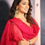 Shriya Saran at Gamanam Movie Press Meet Pictures 31 Shriya Saran at Gamanam Movie Press Meet Pictures 31